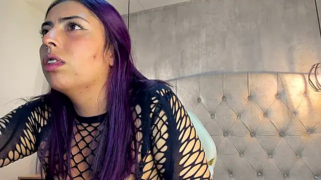 Alice Laurentt online show from 01-25-25, 06:01