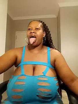 bustylisa1983 online show from 03-11-25, 04:43