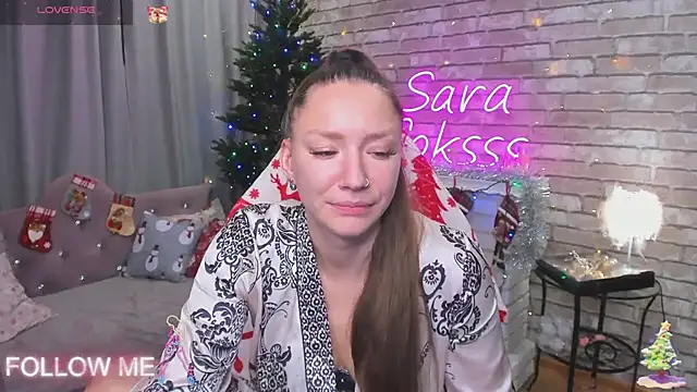 Snapshot of SarahCoksss chatting on 12-13-24, 04:11 SarahCoksss online show from 12-13-24, 04:11