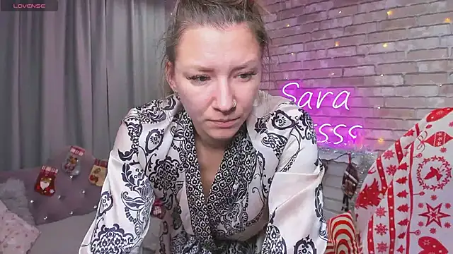 Snapshot of SarahCoksss chatting on 12-20-24, 12:41 SarahCoksss online show from 12-20-24, 12:41