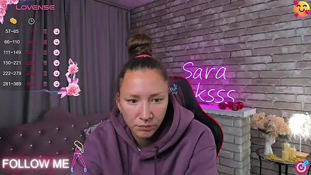 Snapshot of SarahCoksss chatting on 09-24-25, 12:36 SarahCoksss online show from 09-24-25, 12:36