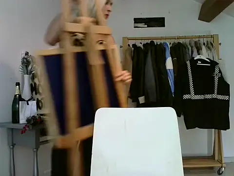 xxxlecram online show from 05-27-26, 02:14