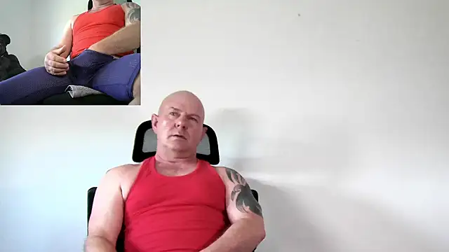Snapshot of ManlyPrisonGuy chatting on 09-12-25, 01:00 ManlyPrisonGuy online show from 09-12-25, 01:00