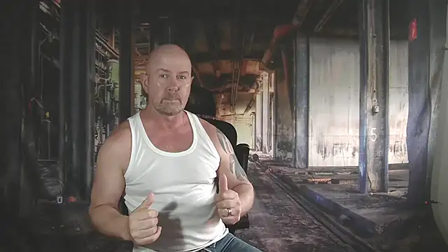 ManlyPrisonGuy online show from 04-26-26, 02:15