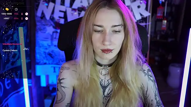 Snapshot of amywhitenessxx chatting on 12-08-24, 01:14 amywhitenessxx online show from 12-08-24, 01:14