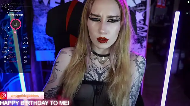 Snapshot of amywhitenessxx chatting on 12-31-24, 06:13 amywhitenessxx online show from 12-31-24, 06:13