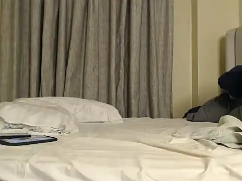 CurvyGlass online show from 03-12-25, 12:20