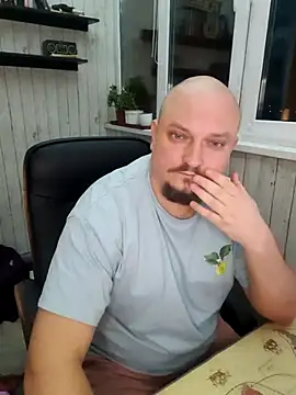 Snapshot of Pandasky chatting on 02-09-25, 05:11 Pandasky online show from 02-09-25, 05:11