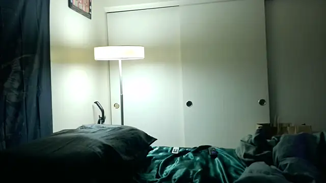 Yagurl  west online show from 01-10-25, 02:04