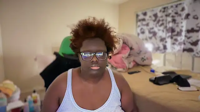 Snapshot of Yagurl__west chatting on 02-03-26, 06:40 Yagurl west online show from 02-03-26, 06:40