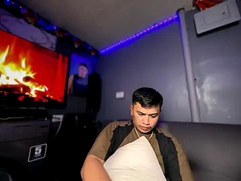 Brixwilson online show from 11-08-25, 03:45