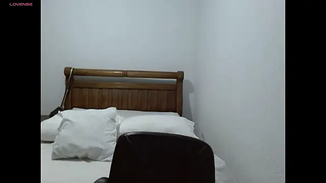 tammycolombia online show from 04-28-26, 01:15