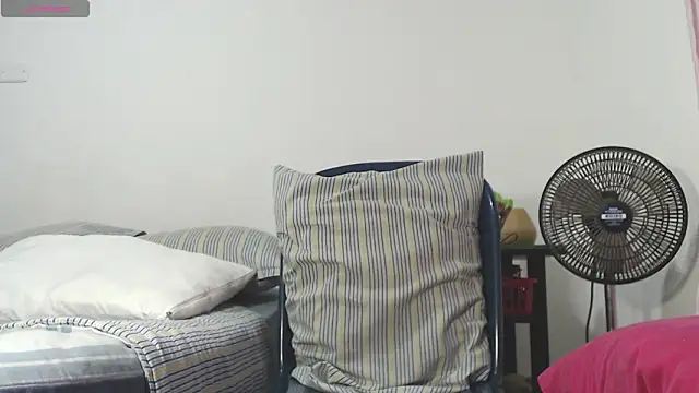 russthiago online show from 11-25-25, 01:44