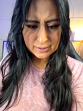 Amber gold  online show from 11-29-25, 03:42