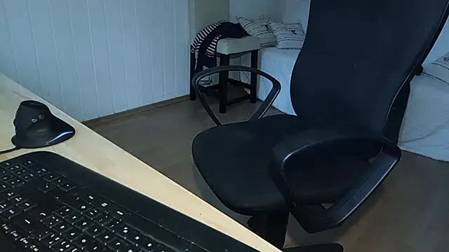 Rainfish online show from 10-17-25, 06:05