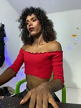 Snapshot of lau_sil chatting on 03-11-26, 11:55 lau sil online show from 03-11-26, 11:55