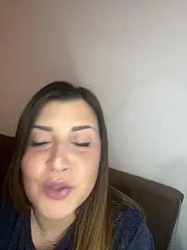 Snapshot of Novababy18 chatting on 12-04-24, 10:41 Novababy18 online show from 12-04-24, 10:41