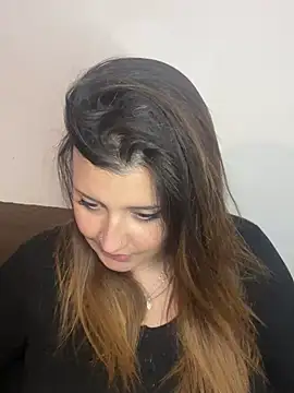 Snapshot of Novababy18 chatting on 12-28-24, 11:26 Novababy18 online show from 12-28-24, 11:26