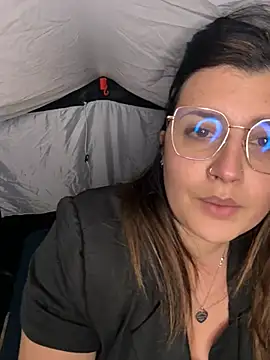 Snapshot of Novababy18 chatting on 02-14-26, 01:13 Novababy18 online show from 02-14-26, 01:13