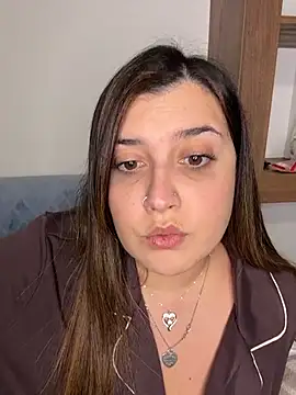 Snapshot of Novababy18 chatting on 02-15-26, 10:50 Novababy18 online show from 02-15-26, 10:50