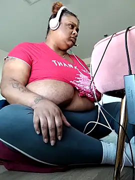 Snapshot of NaughtyHottieBBW chatting on 09-10-25, 10:54 NaughtyHottieBBW online show from 09-10-25, 10:54