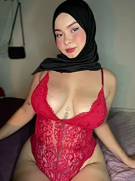 Snapshot of aneesa_darzi chatting on 01-30-25, 10:51 aneesa darzi online show from 01-30-25, 10:51