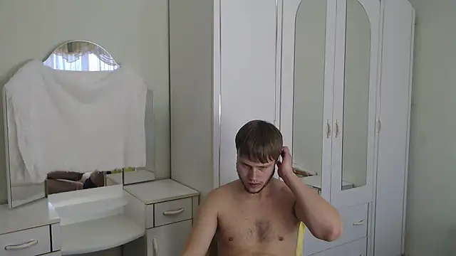 Zoro1999 online show from 01-24-25, 01:03