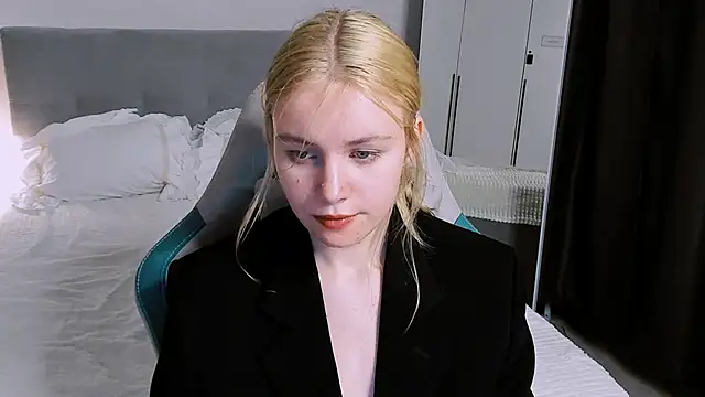 FapClubFamm online show from 11-05-25, 05:57