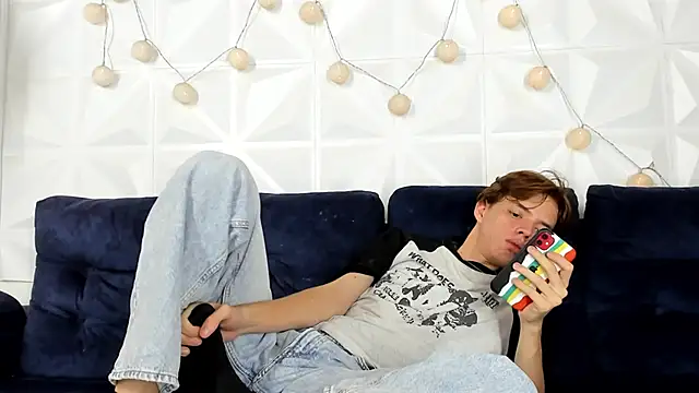 daniel hot03 online show from 02-26-25, 09:48