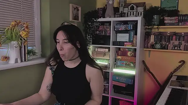 LelianaHazel online show from 03-10-26, 04:12