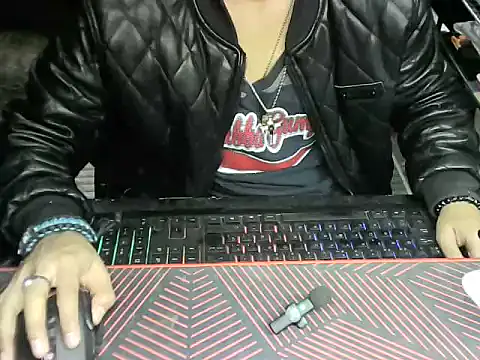 Snapshot of Caballero-lunar chatting on 03-28-26, 06:46 Caballero-lunar online show from 03-28-26, 06:46