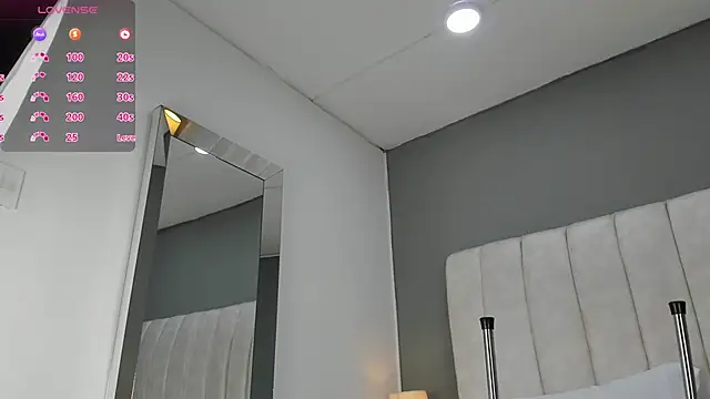 Snapshot of Ashleyy23x chatting on 11-10-25, 07:57 Ashleyy23x online show from 11-10-25, 07:57