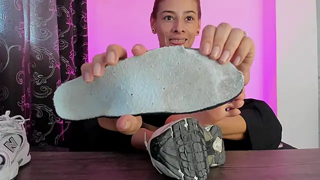 Mialenox online show from 12-29-24, 07:22