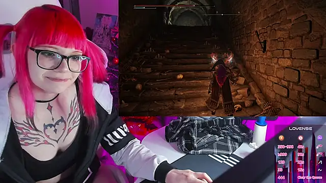 Yumi Youkai online show from 01-12-25, 05:44