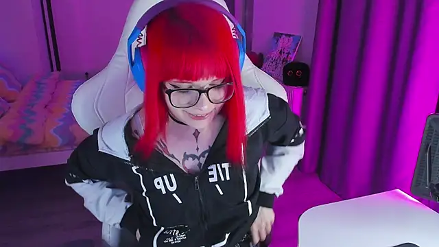 Yumi Youkai online show from 01-26-25, 10:46