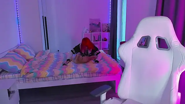 Yumi Youkai online show from 01-27-25, 07:56