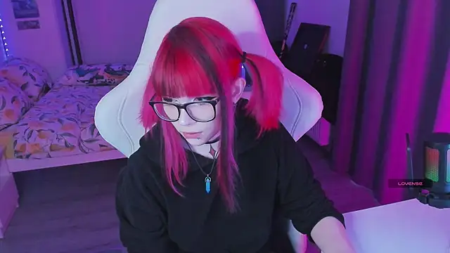 Yumi Youkai online show from 09-15-25, 03:39