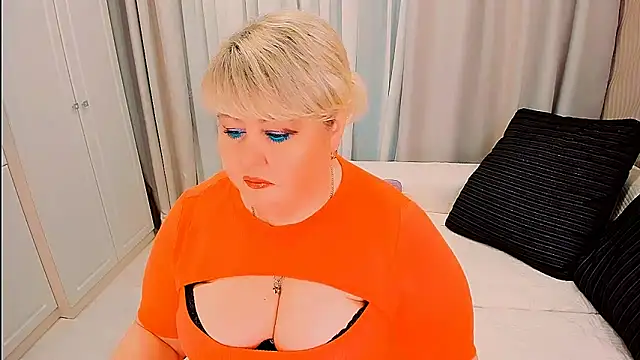 BIGTITSBBW online show from 04-16-26, 07:03