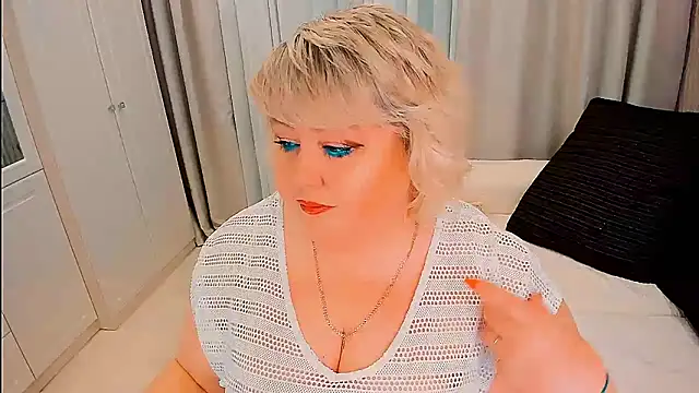BIGTITSBBW online show from 04-26-26, 07:00
