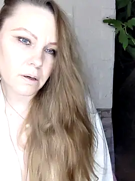 Snapshot of SexyMichellexo chatting on 05-26-26, 08:16 SexyMichellexo online show from 05-26-26, 08:16