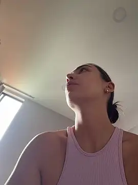 AnnaCastillo  online show from 07-04-26, 03:40