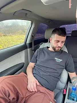 ElChapoGuzman95 online show from 11-19-25, 07:19