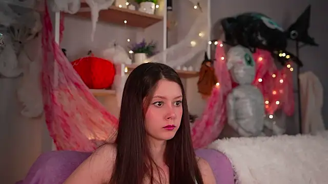 Snapshot of Melissa_shawty_ chatting on 11-08-25, 01:33 Melissa shawty online show from 11-08-25, 01:33