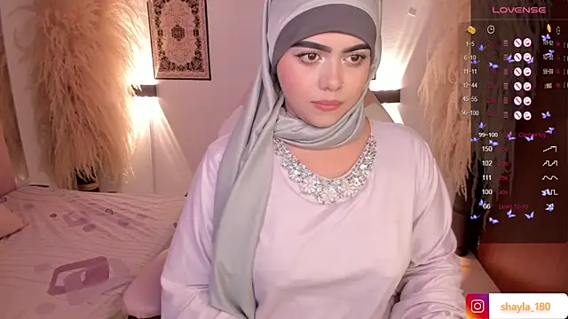 shayla 18 online show from 12-04-24, 07:45