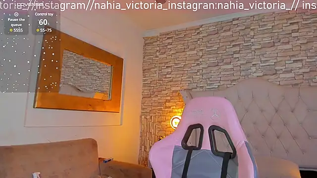 NahiaFox online show from 01-09-25, 03:36