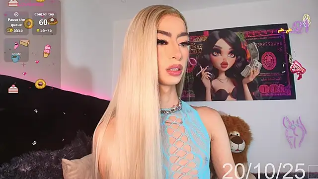 NahiaFox online show from 10-20-25, 01:22