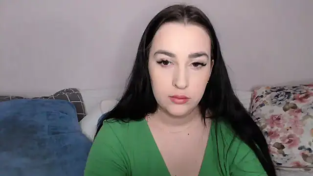 Snapshot of vitalina_freedom chatting on 12-03-24, 01:10 vitalina freedom online show from 12-03-24, 01:10