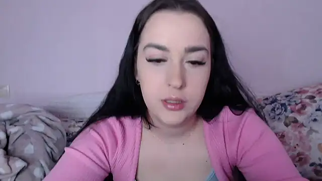 Snapshot of vitalina_freedom chatting on 02-21-25, 08:40 vitalina freedom online show from 02-21-25, 08:40