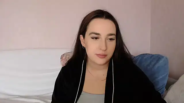 Snapshot of vitalina_freedom chatting on 03-13-25, 09:32 vitalina freedom online show from 03-13-25, 09:32