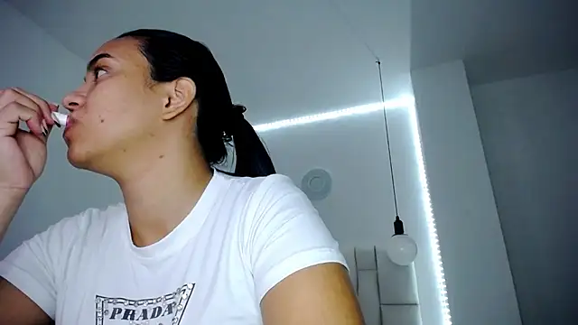 Snapshot of tiffany__pink chatting on 03-01-25, 07:26 tiffany pink online show from 03-01-25, 07:26